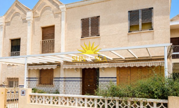 Reventa - Chalet adosado - Santa Pola