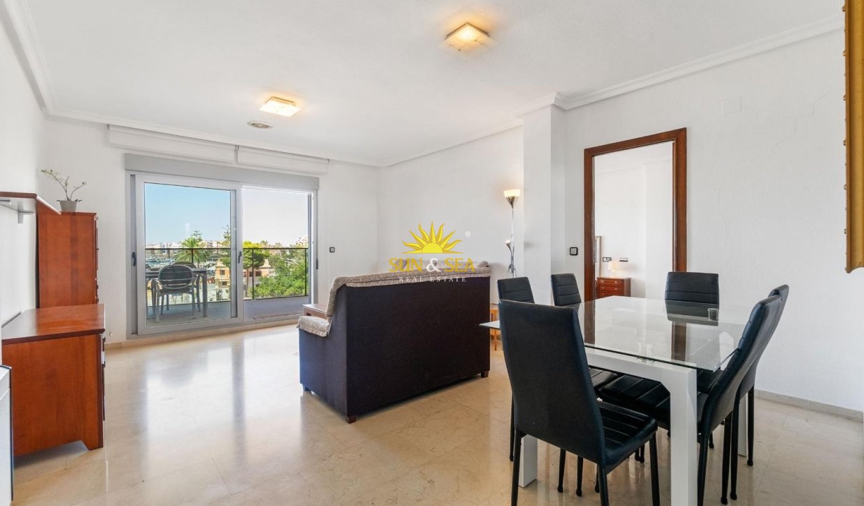 Alquiler a largo plazo - Apartamento - Torrevieja - torrevieja
