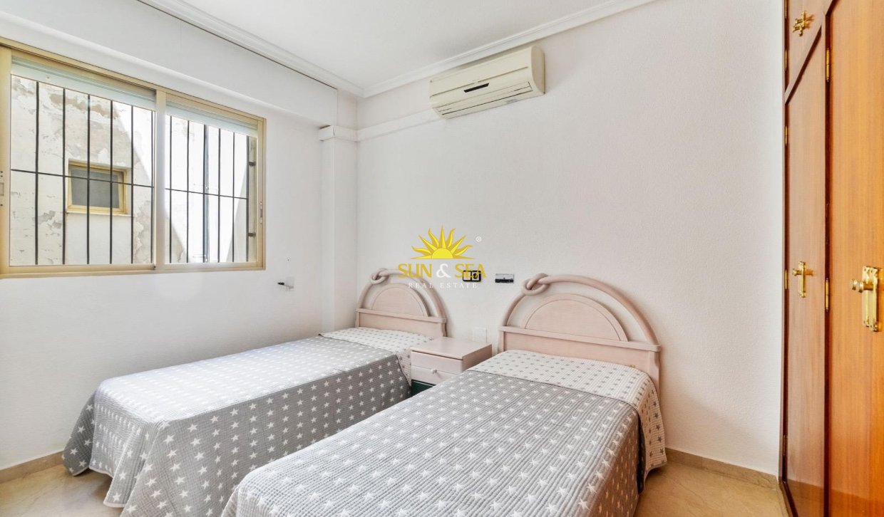 Alquiler a largo plazo - Apartamento - Torrevieja - torrevieja
