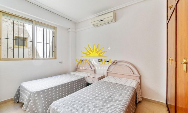 Alquiler a largo plazo - Apartamento - Torrevieja - torrevieja