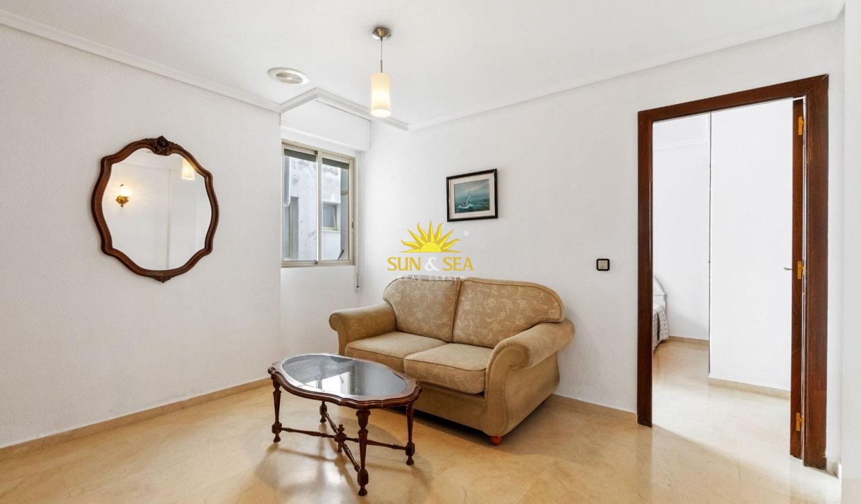 Alquiler a largo plazo - Apartamento - Torrevieja - torrevieja