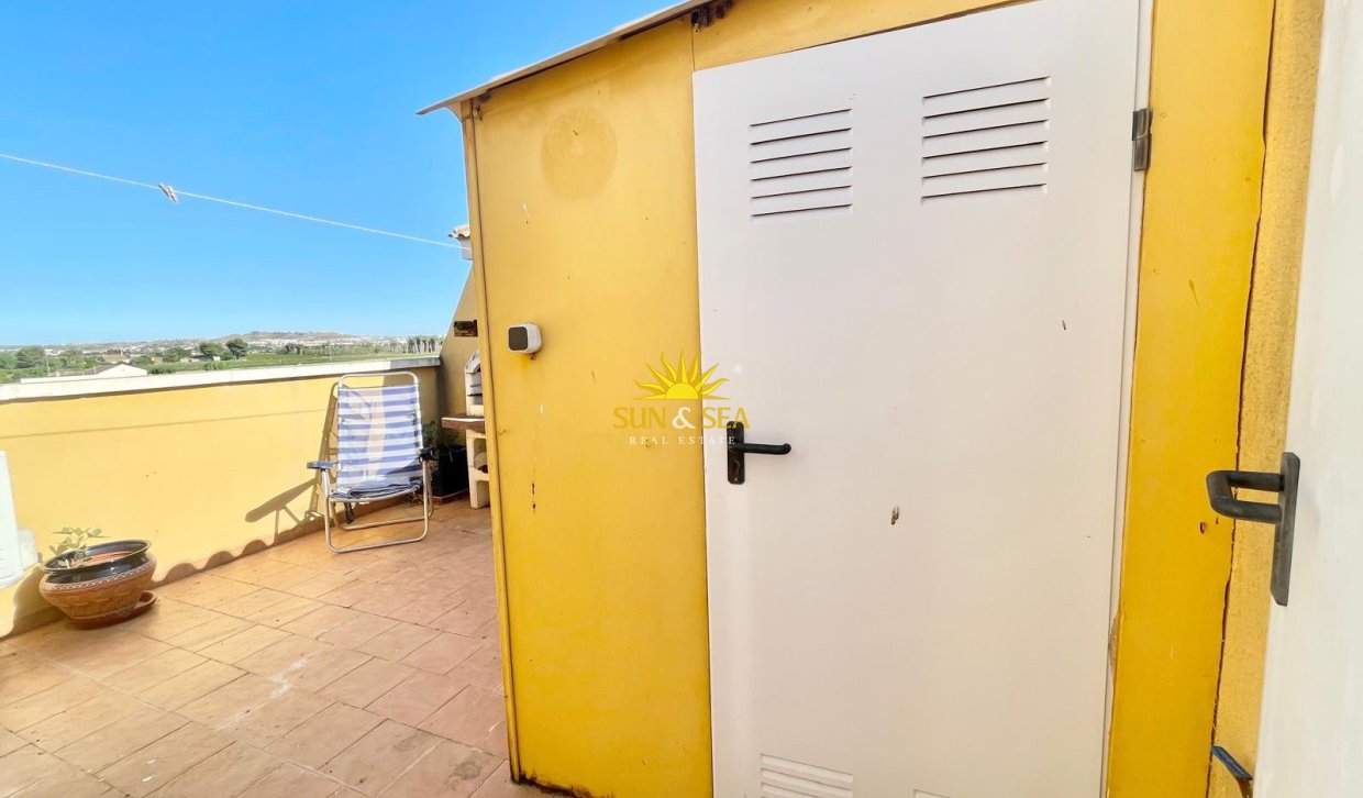 Long Term Rental - Apartment - Daya Nueva