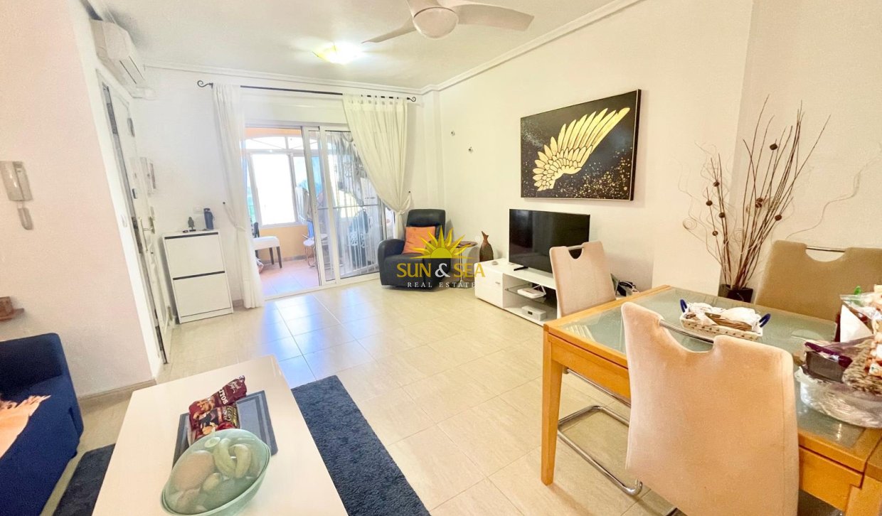 Long Term Rental - Apartment - Daya Nueva