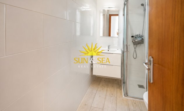 Reventa - Apartamento - Torrevieja - torrevieja