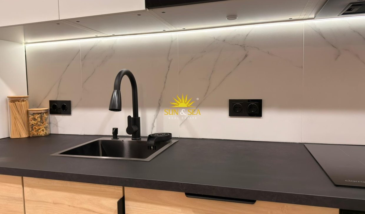Перепродажа - Ground Floor - Torrevieja - Playa del Cura