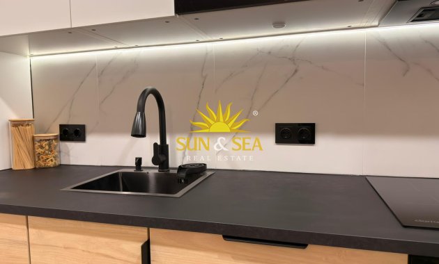 Перепродажа - Ground Floor - Torrevieja - Playa del Cura