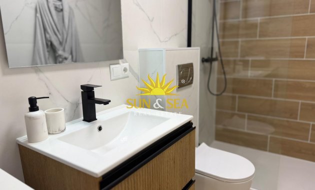 Перепродажа - Ground Floor - Torrevieja - Playa del Cura
