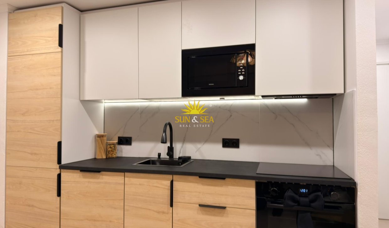 Перепродажа - Ground Floor - Torrevieja - Playa del Cura