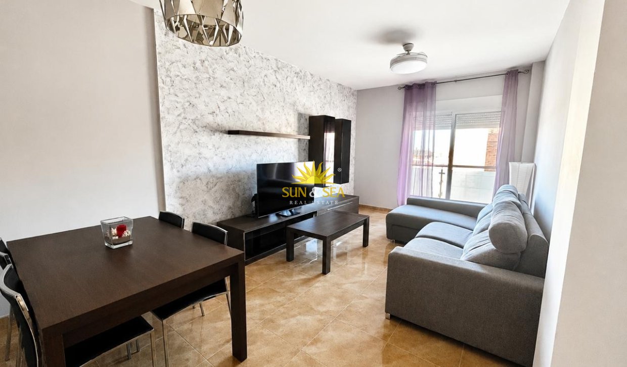Alquiler a largo plazo - Apartamento - Los Belones