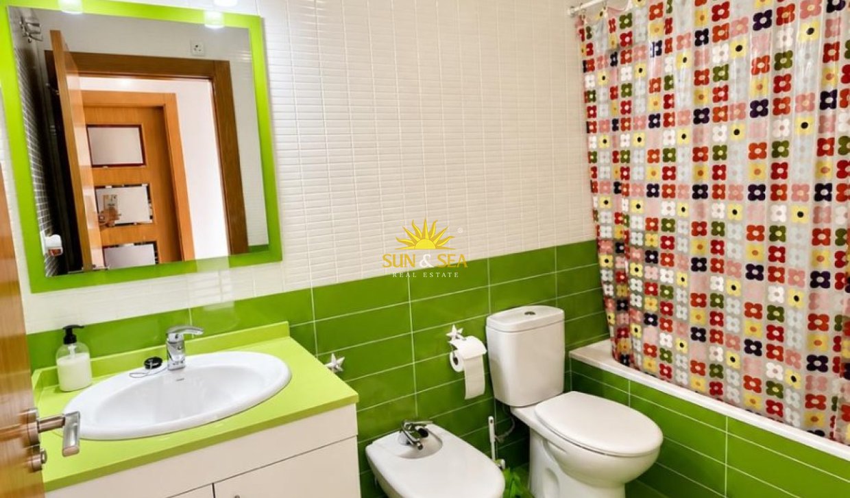 Alquiler a largo plazo - Apartamento - Los Belones