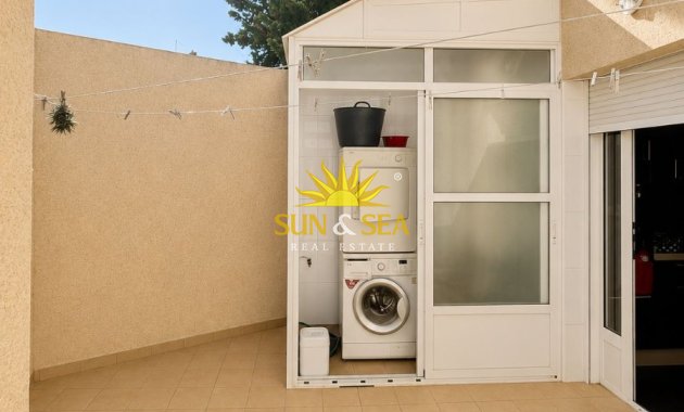 Alquiler a largo plazo - Apartamento - Los Belones