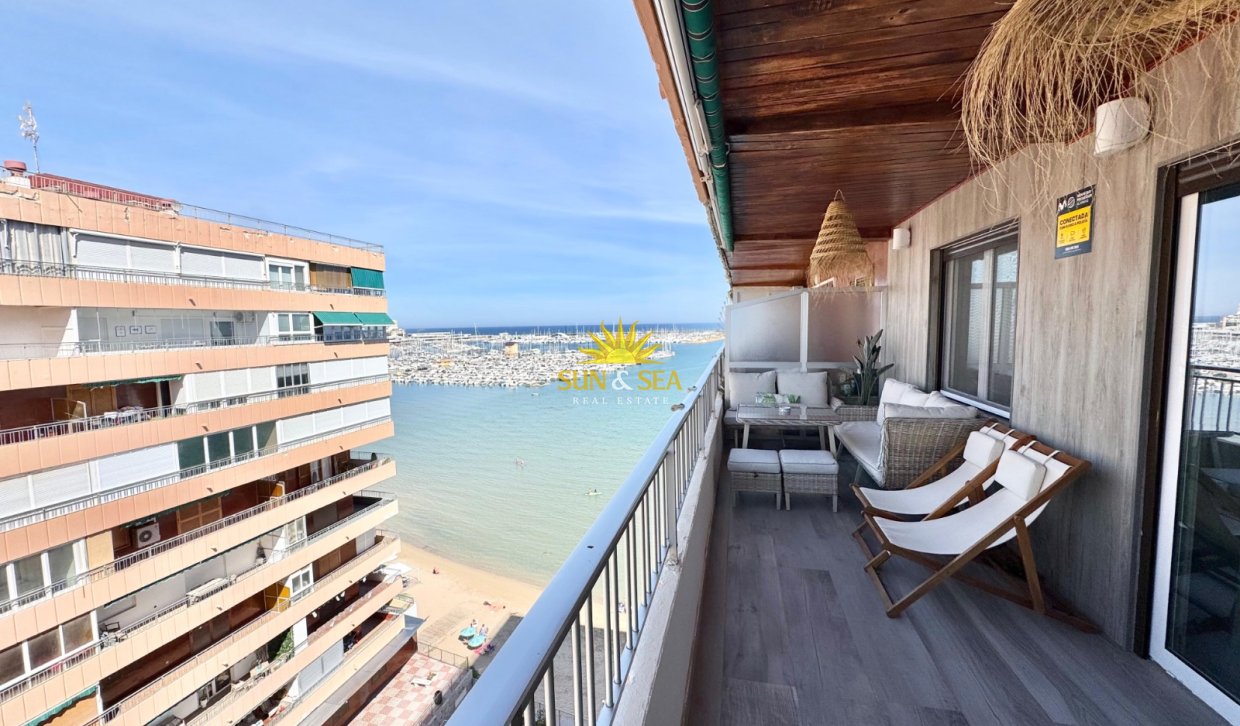Alquiler a largo plazo - Apartamento - Torrevieja - Playa del Acequión