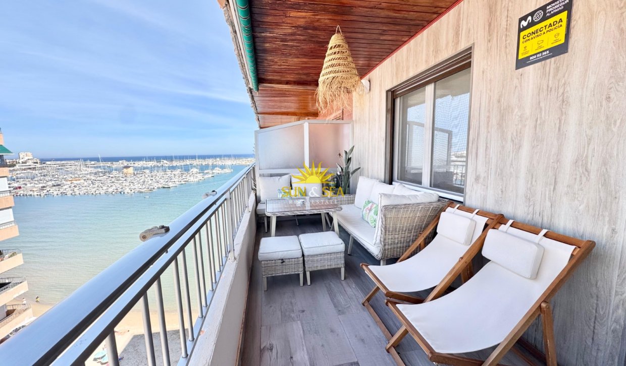 Alquiler a largo plazo - Apartamento - Torrevieja - Playa del Acequión