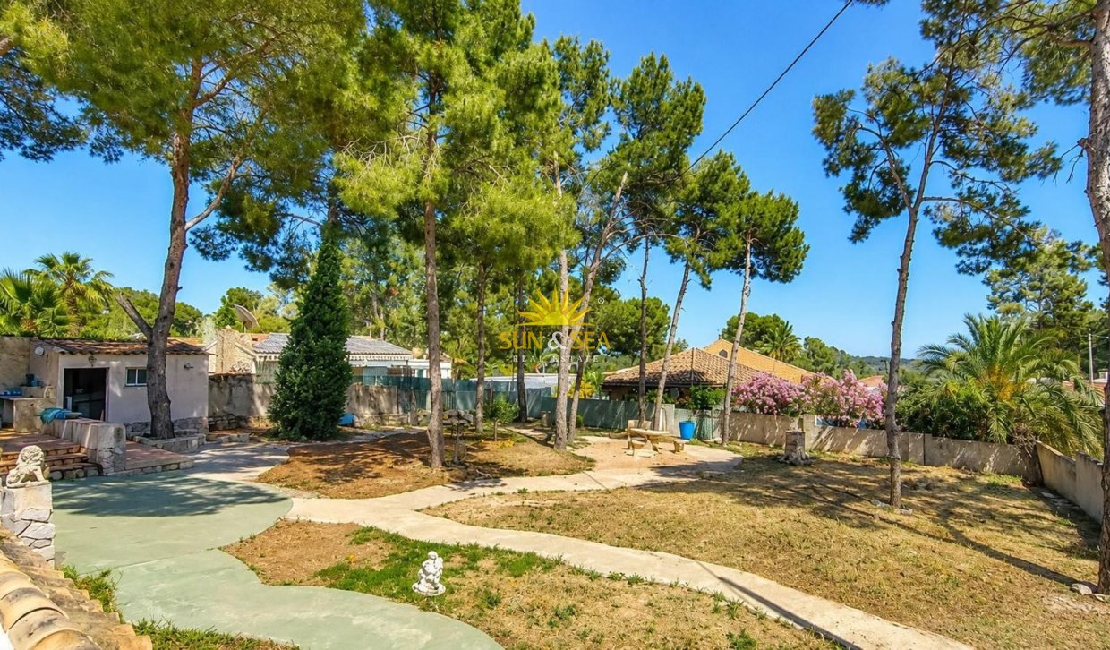Resale - Detached Villa - Pinar de Campoverde