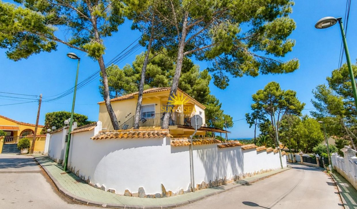 Resale - Detached Villa - Pinar de Campoverde