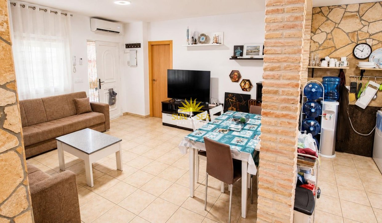 Resale - Detached Villa - Pinar de Campoverde