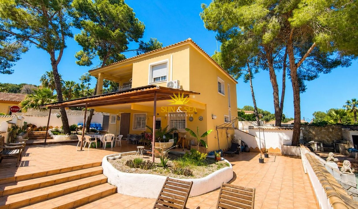 Resale - Detached Villa - Pinar de Campoverde