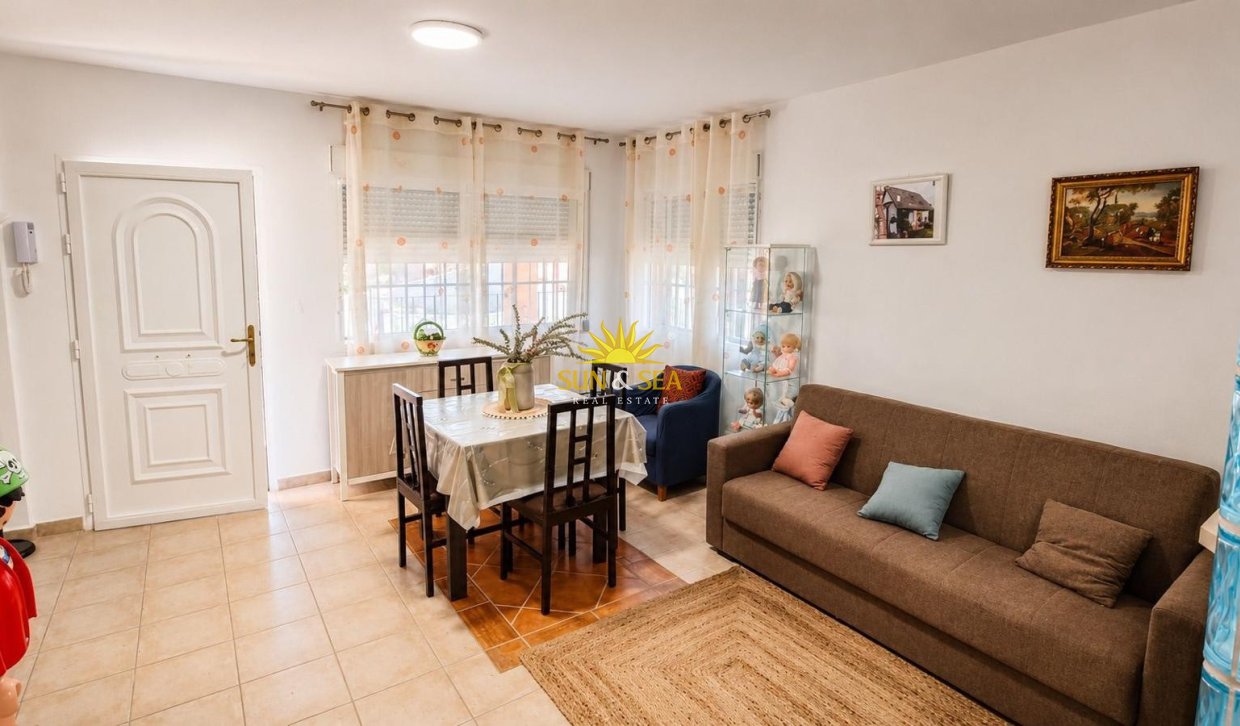 Resale - Detached Villa - Pinar de Campoverde