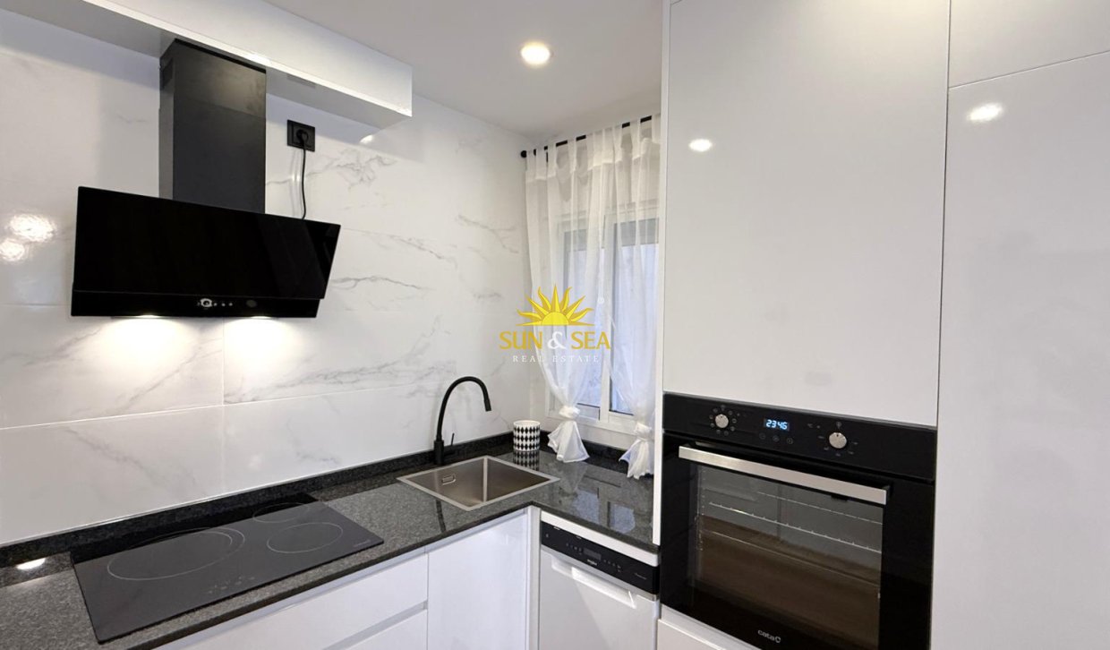 Revente - Appartement - Torrevieja - torrevieja