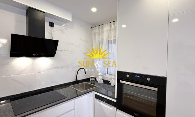 Revente - Appartement - Torrevieja - torrevieja