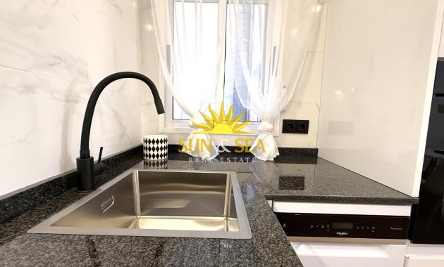 Revente - Appartement - Torrevieja - torrevieja