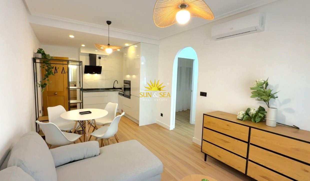Revente - Appartement - Torrevieja - torrevieja