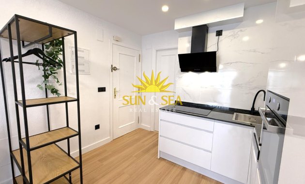 Revente - Appartement - Torrevieja - torrevieja