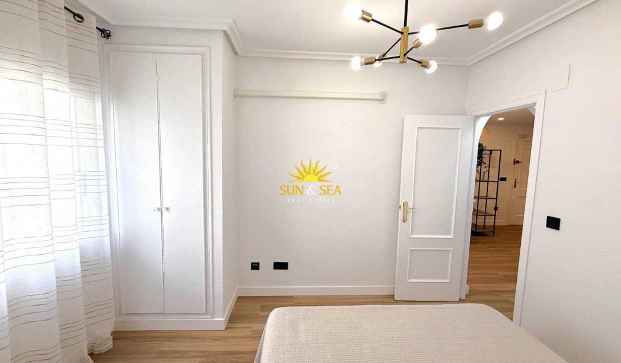 Revente - Appartement - Torrevieja - torrevieja