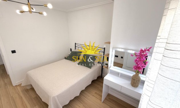 Revente - Appartement - Torrevieja - torrevieja