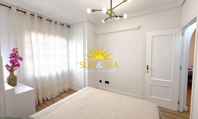 Revente - Appartement - Torrevieja - torrevieja