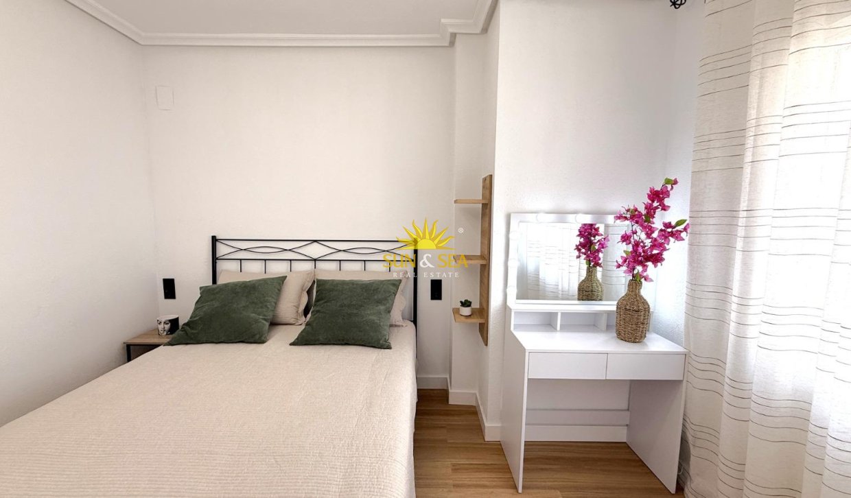 Revente - Appartement - Torrevieja - torrevieja