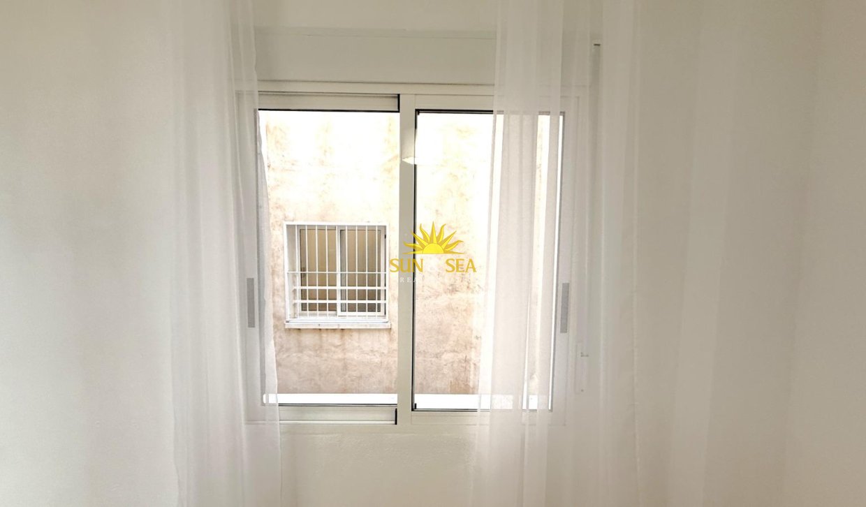 Revente - Appartement - Torrevieja - torrevieja