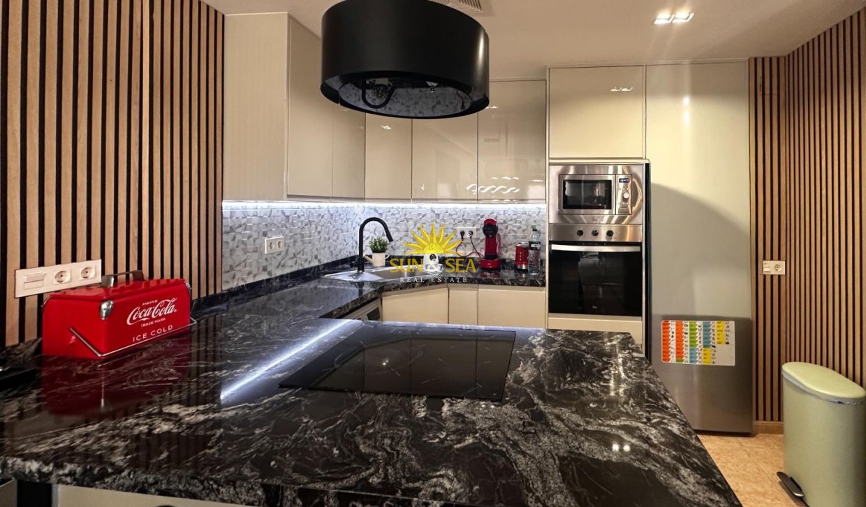 Revente - Appartement - Torrevieja - torrevieja