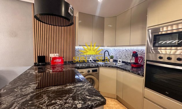 Revente - Appartement - Torrevieja - torrevieja