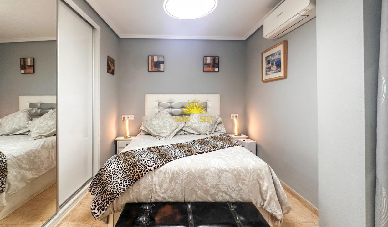 Revente - Appartement - Torrevieja - torrevieja