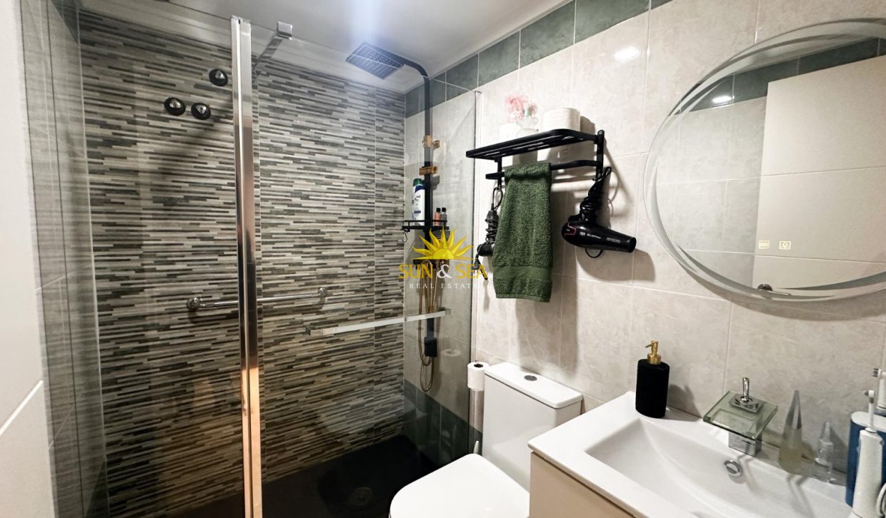 Revente - Appartement - Torrevieja - torrevieja