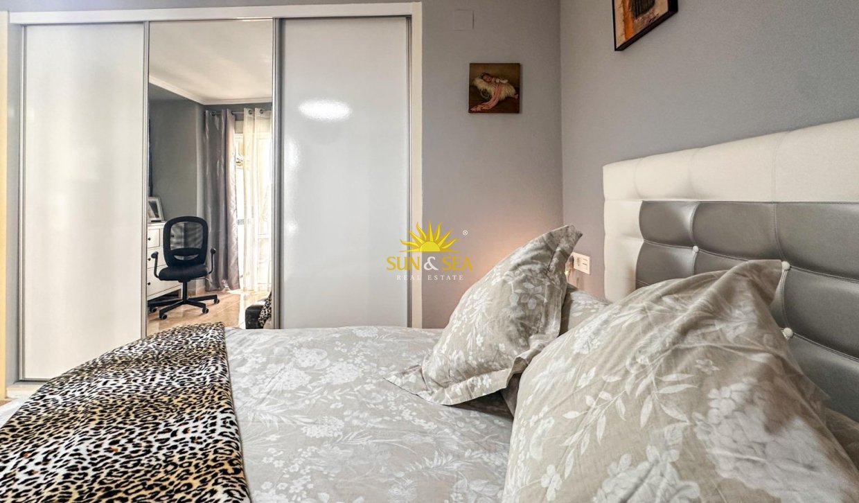 Revente - Appartement - Torrevieja - torrevieja