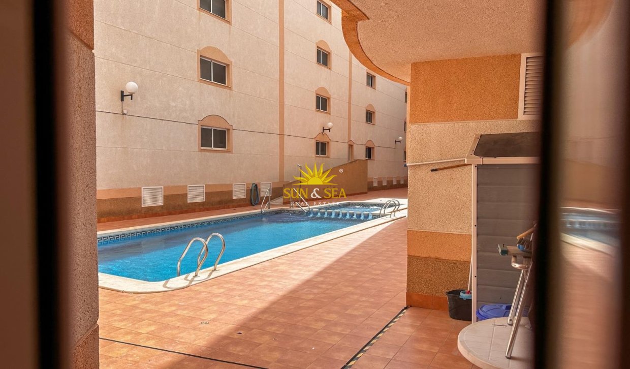 Revente - Appartement - Torrevieja - torrevieja