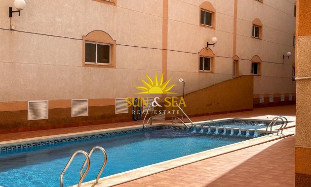 Revente - Appartement - Torrevieja - torrevieja