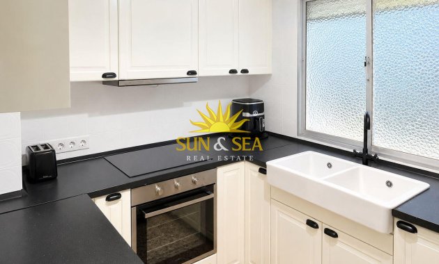 Revente - Appartement - Torrevieja - Centro