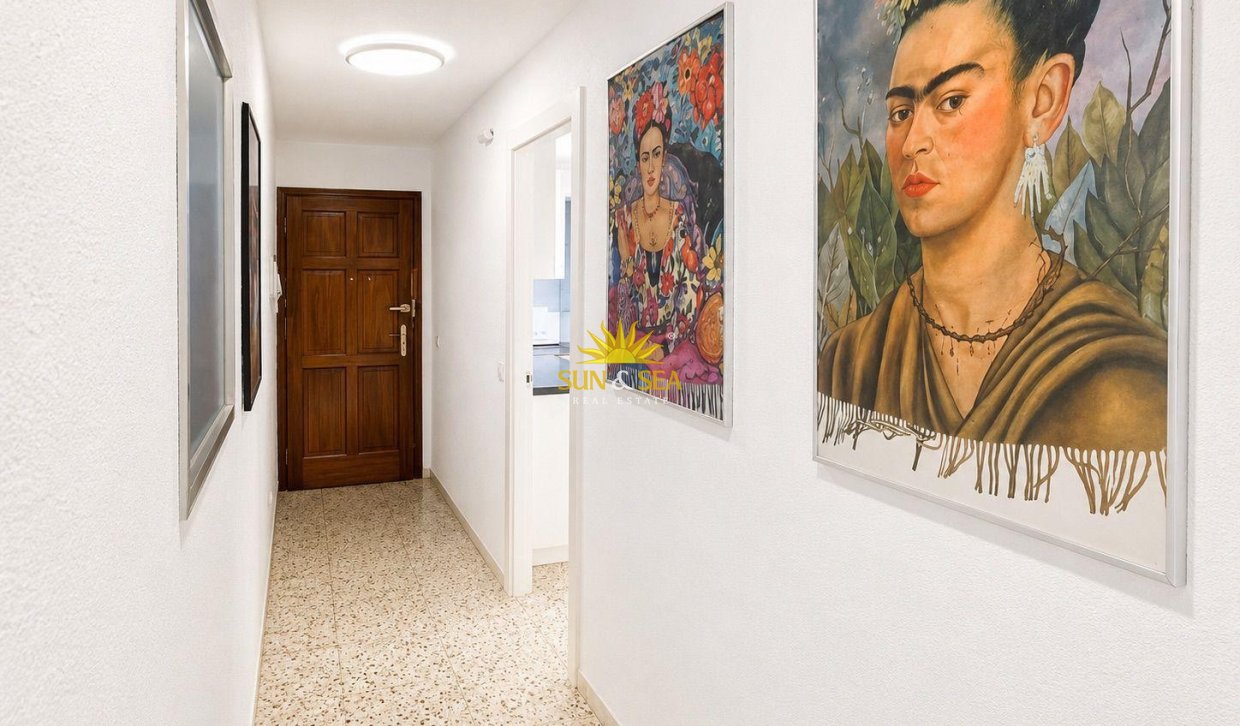 Revente - Appartement - Torrevieja - Centro