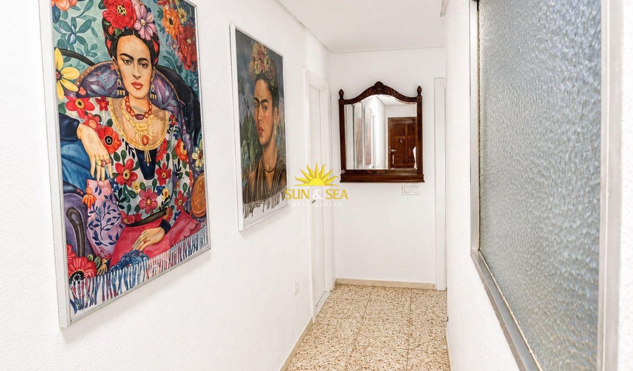 Revente - Appartement - Torrevieja - Centro
