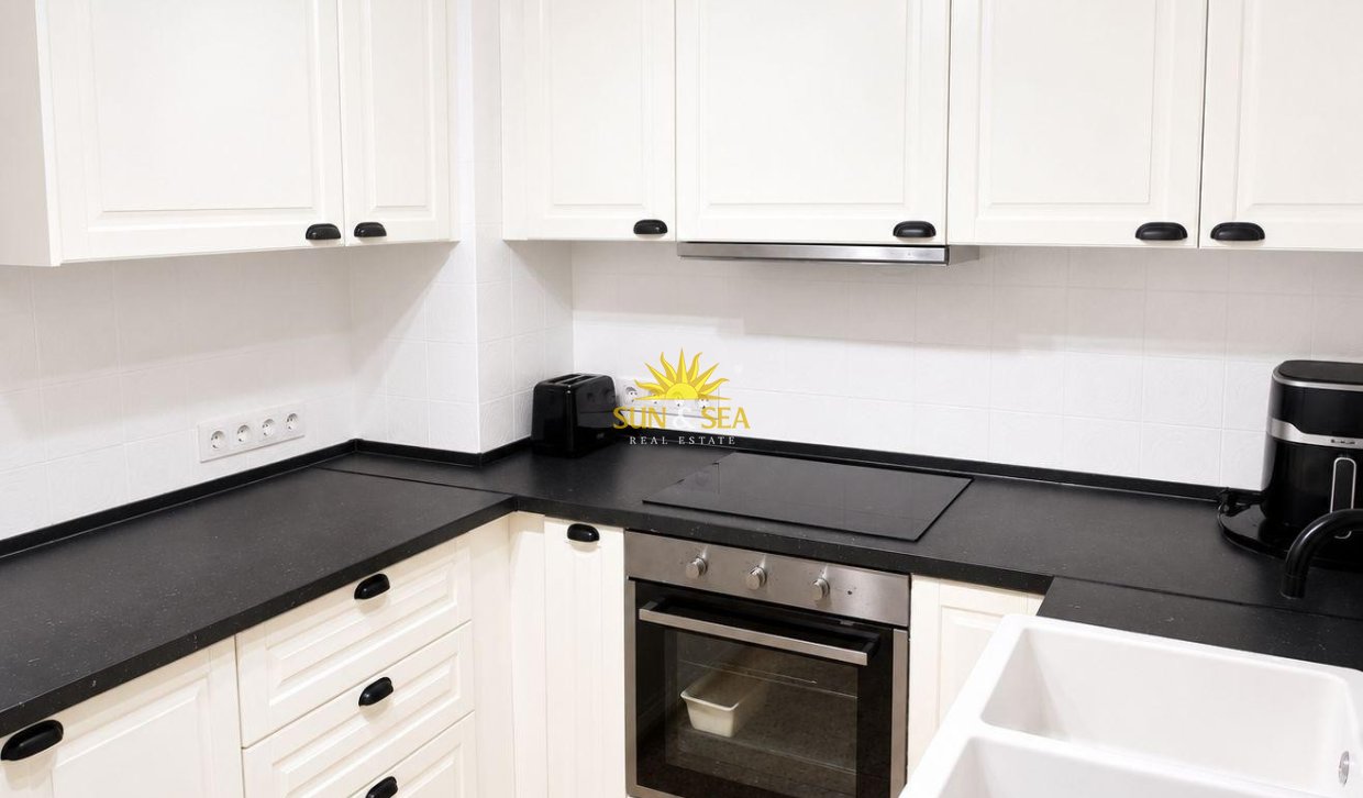 Revente - Appartement - Torrevieja - Centro