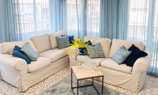 Revente - Appartement - Torrevieja - Centro