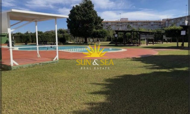 Alquiler a largo plazo - Bungalow - Torrevieja - torrevieja