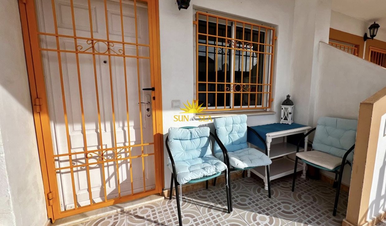 Alquiler a largo plazo - Bungalow - Torrevieja - torrevieja