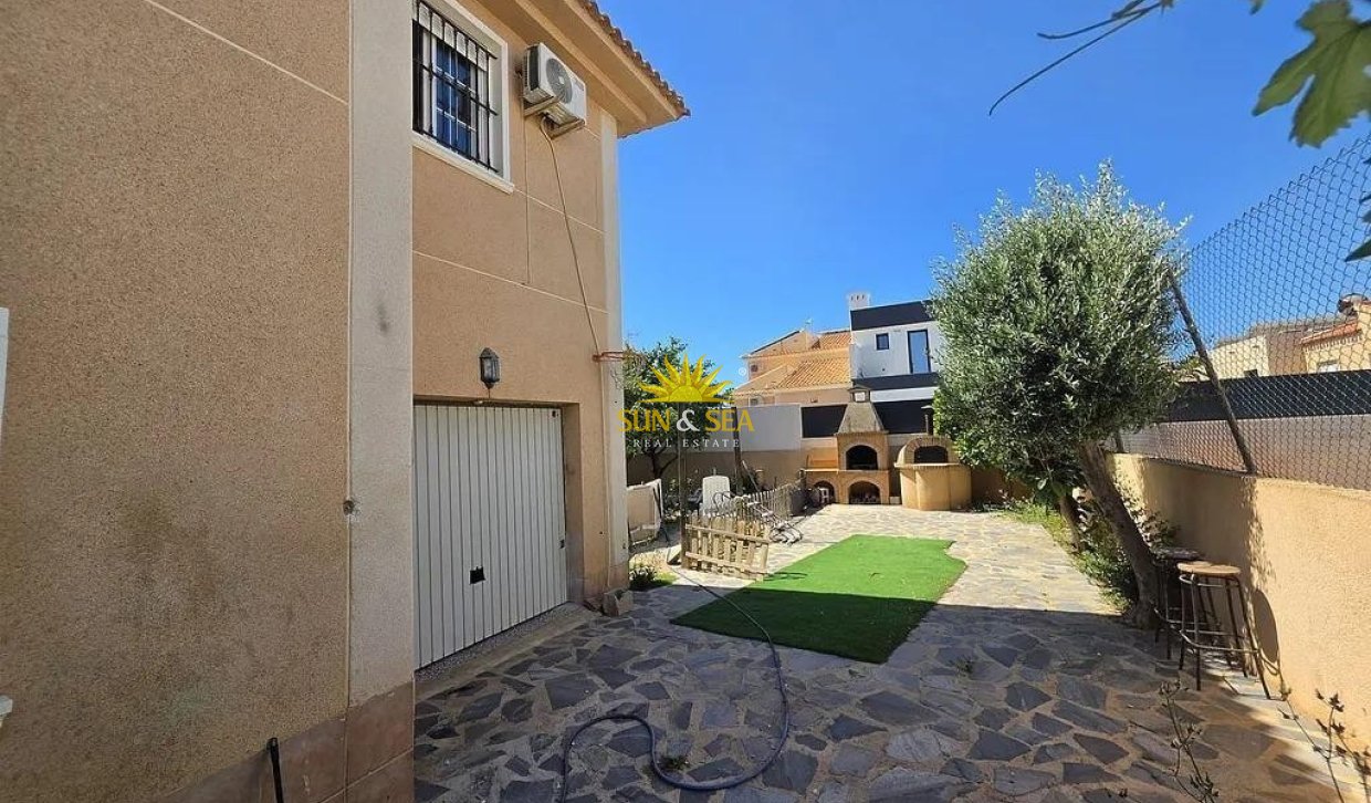 Revente - Villa - Torrevieja - torrevieja