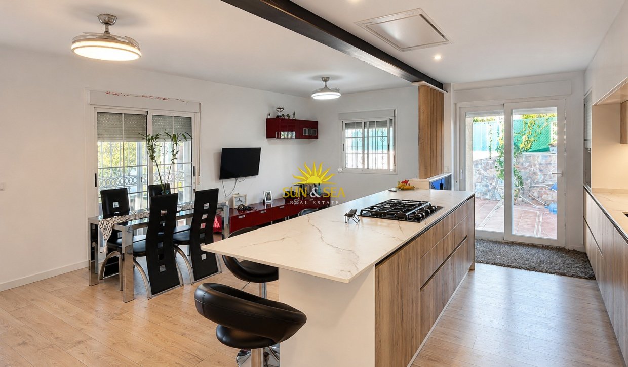 Revente - Chalet - Torrevieja - torrevieja
