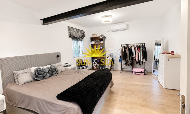 Revente - Chalet - Torrevieja - torrevieja