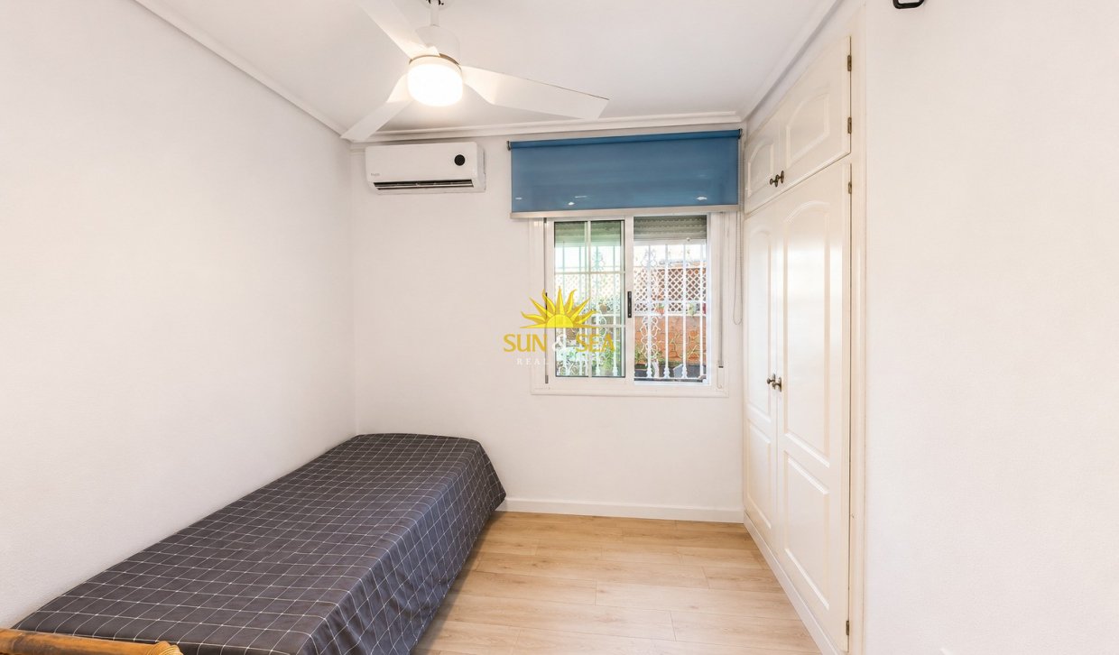 Revente - Chalet - Torrevieja - torrevieja